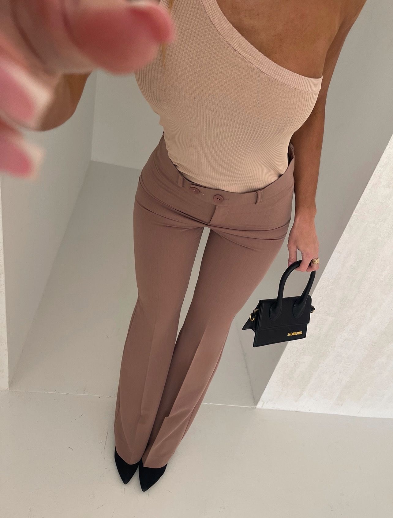 Spodnie Classic w Kant Ciemny Beż