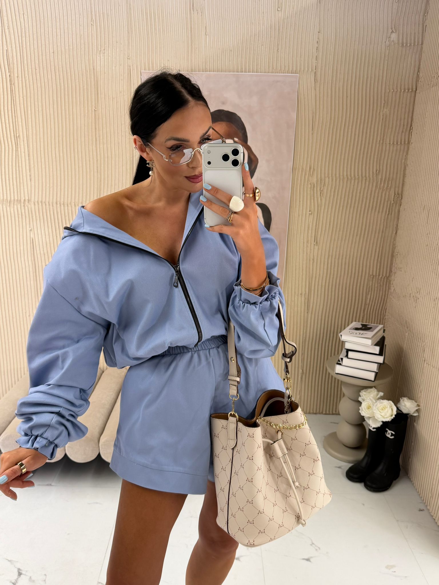 Komplet Jasny Jeans Bluza z Kapturem i Spodenki