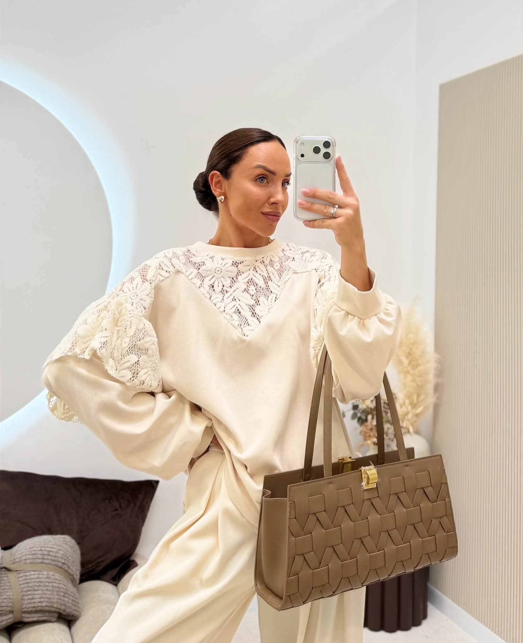 Bluza Sempre z Koronką Beżowa