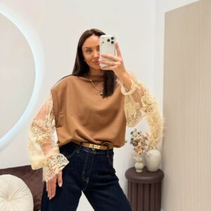 Bluza z Koronkowymi Rękawami Czekoladowa