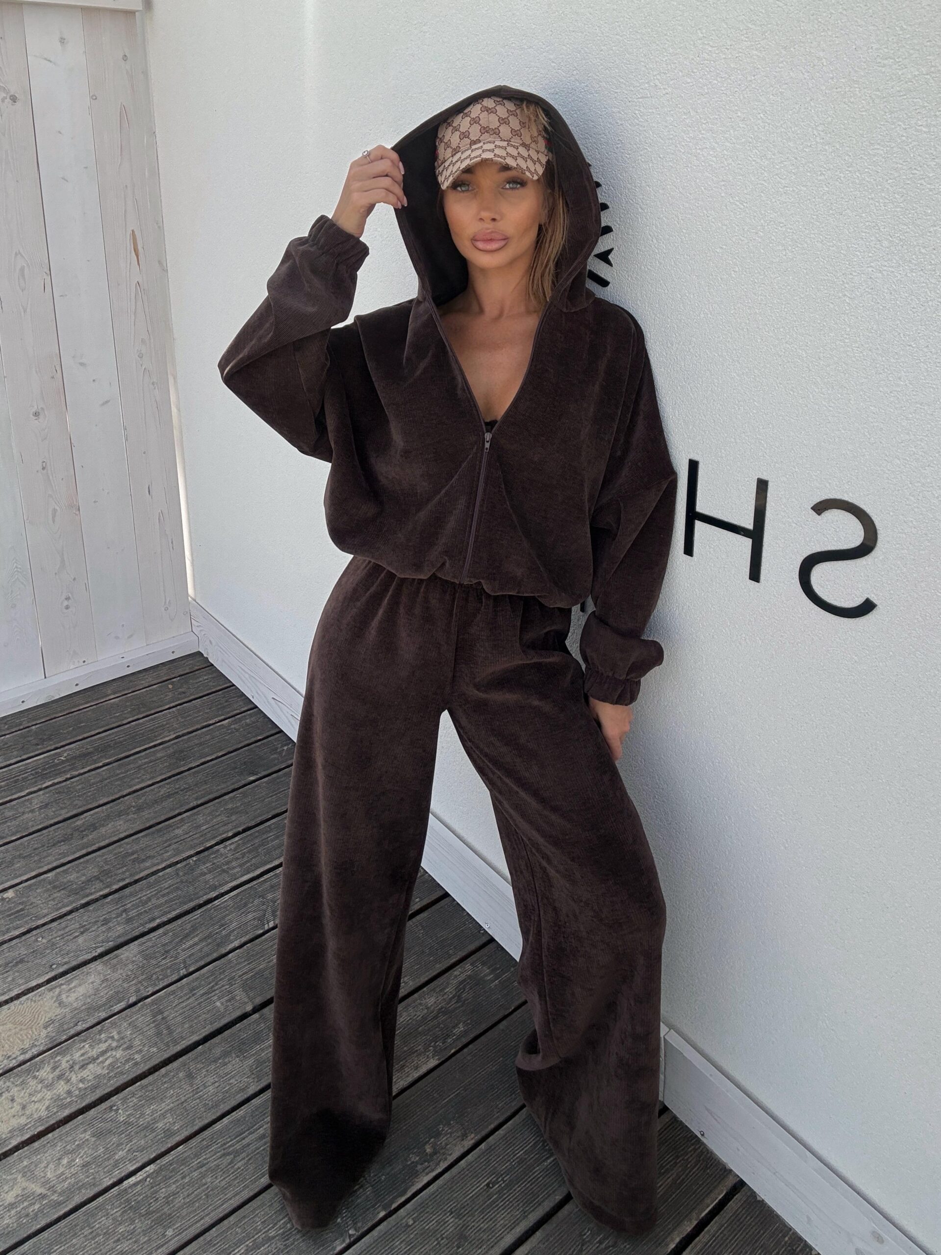 Komplet 2w1 Bluza Szerokie Spodnie Czekoladowy Komplet 2w1 Bluza Szerokie Spodnie Czekoladowy - obrazek 4
