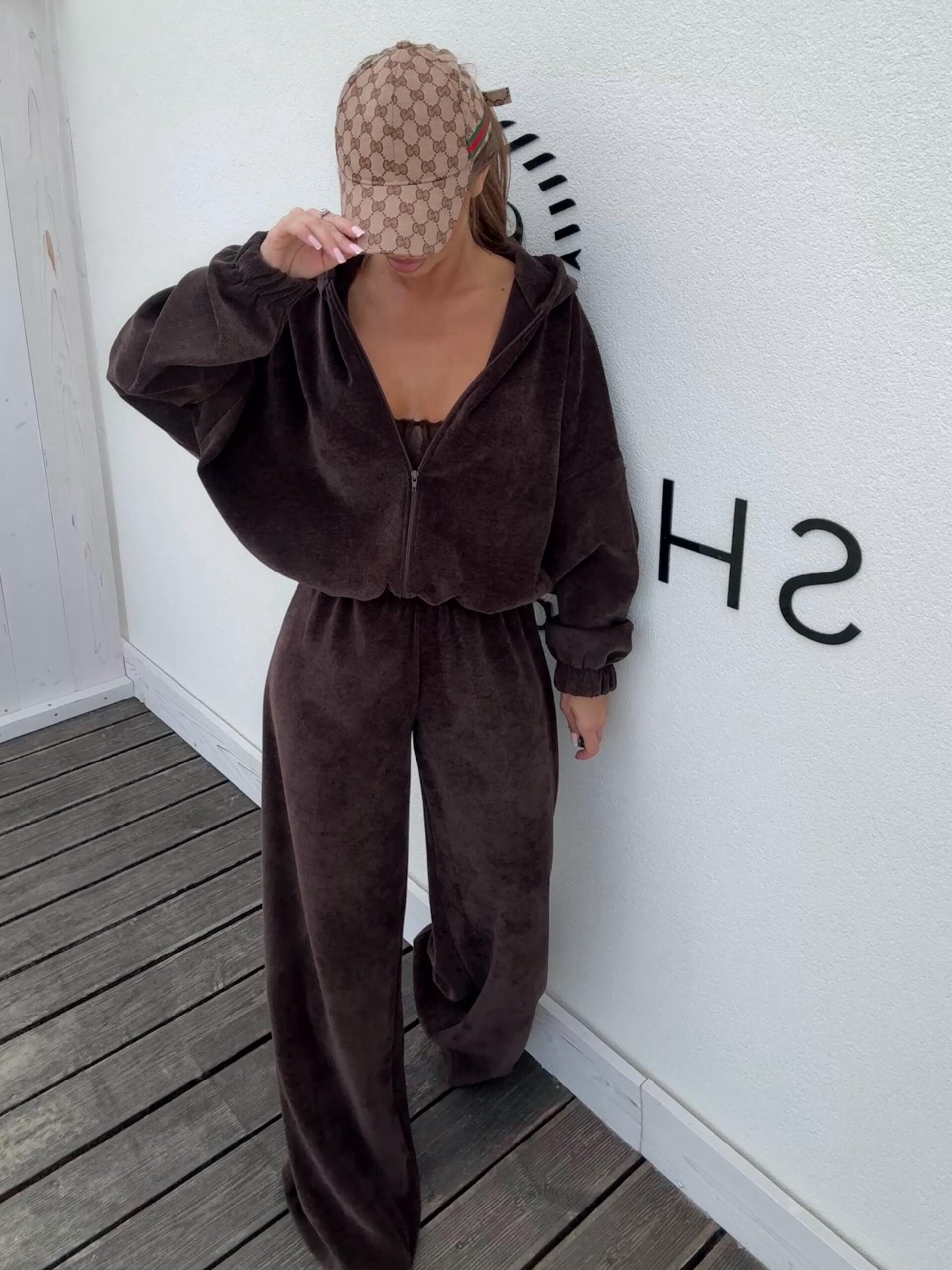 Komplet 2w1 Bluza Szerokie Spodnie Czekoladowy Komplet 2w1 Bluza Szerokie Spodnie Czekoladowy - obrazek 3